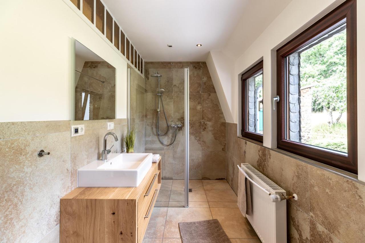 Landhaus Karbach Komplett Oder Einzelne Wohneinheiten Villa Inkl Sauna Bzw Waldhaeuschen Hirten Екстер'єр фото