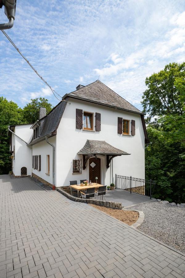 Landhaus Karbach Komplett Oder Einzelne Wohneinheiten Villa Inkl Sauna Bzw Waldhaeuschen Hirten Екстер'єр фото